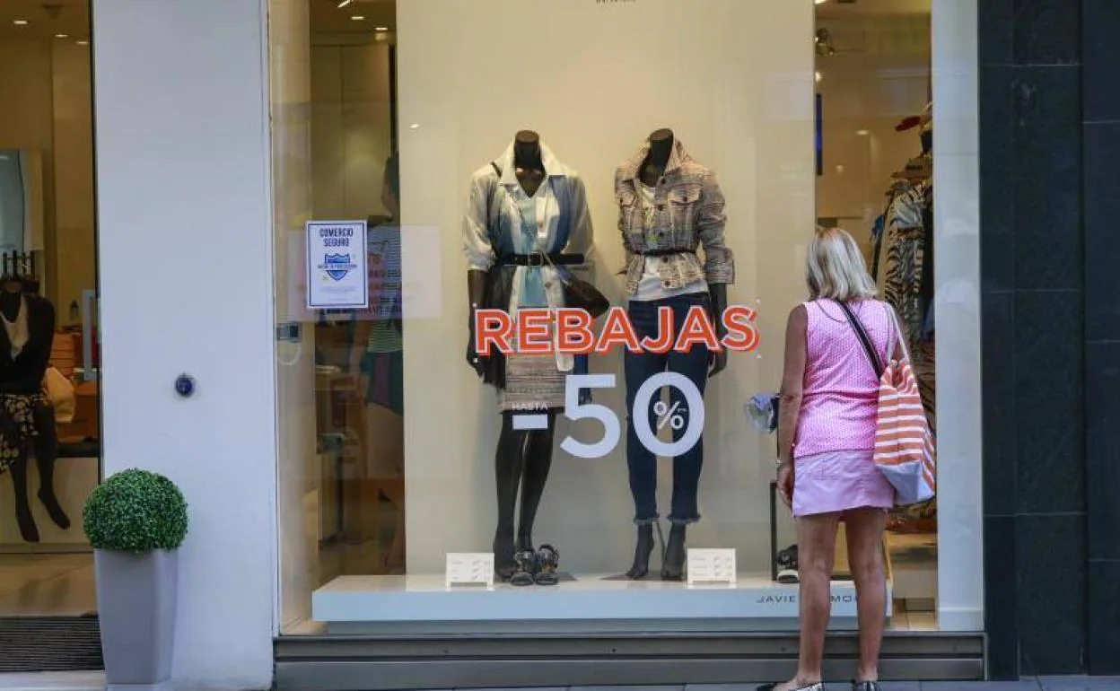 Las Grandes Cadenas Adelantan Las Rebajas Mientras Que El Comercio Local De Vitoria Esperará 6541